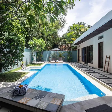 Enigma Villa Canggu Exterior photo